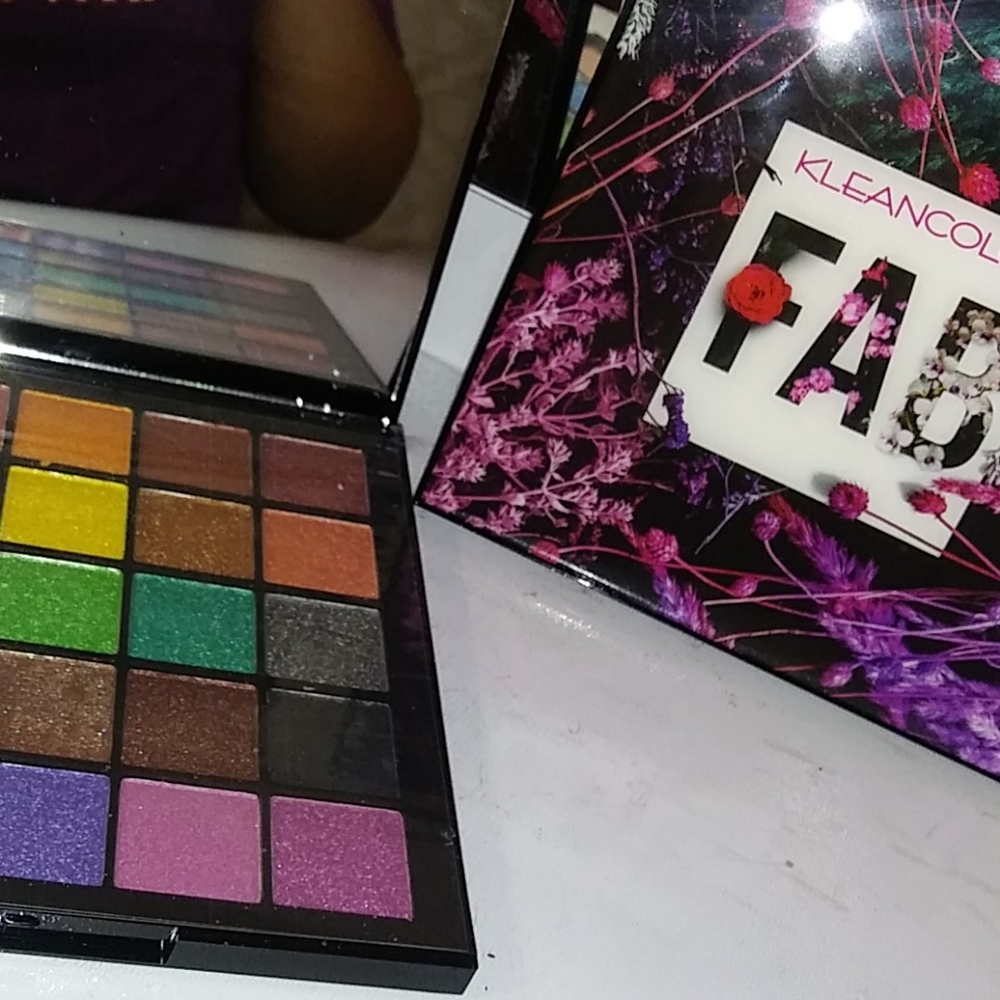 Glitter Eyeshadow